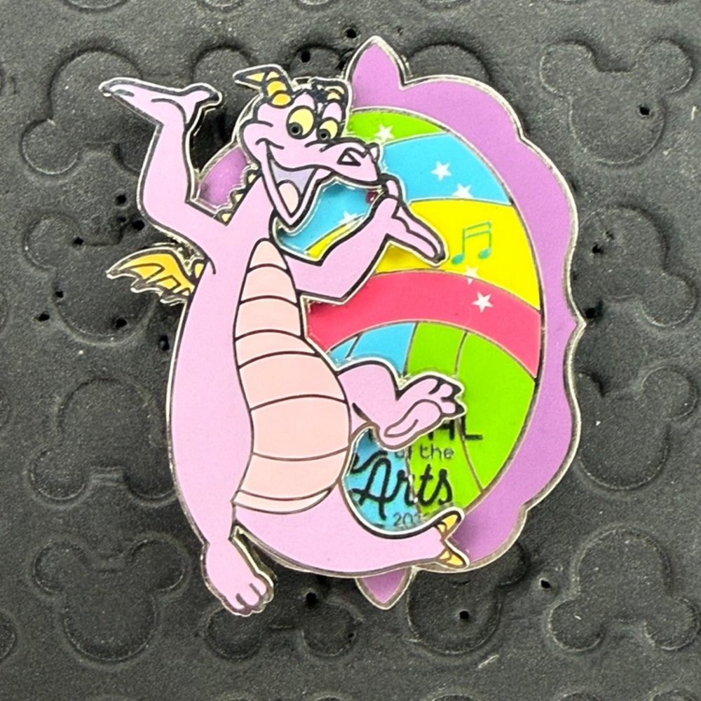 Disney parks Epcot festival of the arts figment rainbow frame swinging pin LR